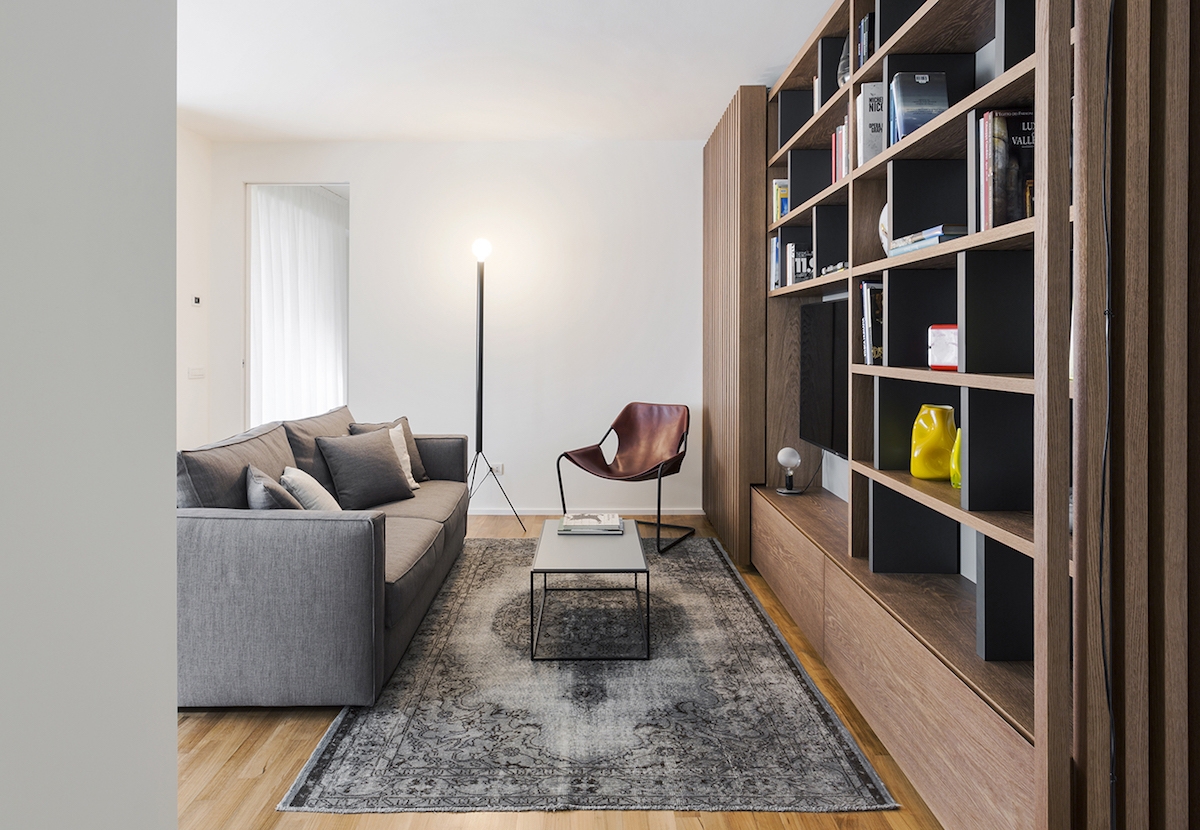 Interno di un appartamento a Milano, progetto Nomade Architettura, foto Simone Furiosi.